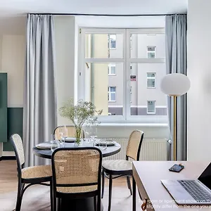 Numa Kater Apartahotel