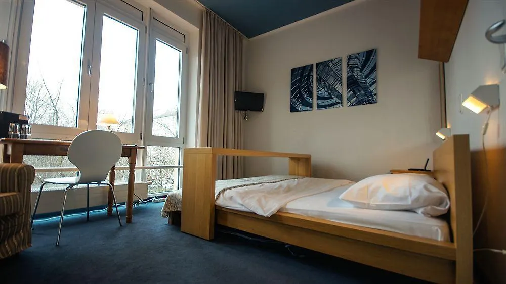 Midi Inn Parkhotel Mitte Berlijn