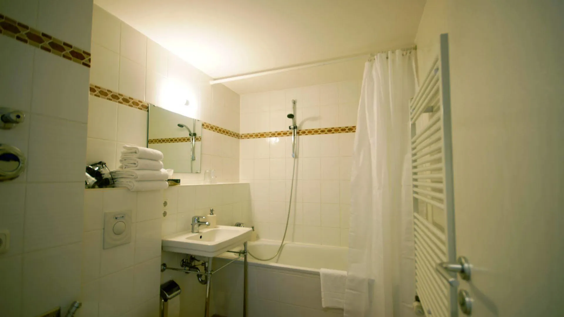 Gasthuis Midi Inn Parkhotel Mitte Berlijn