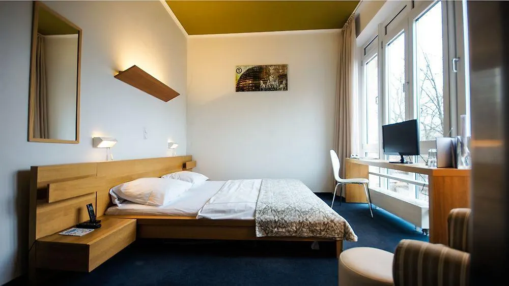Midi Inn Parkhotel Mitte Berlin Gæstehus