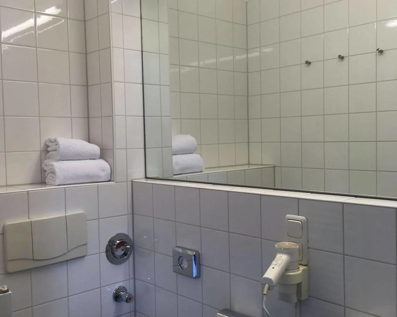 Midi Inn Parkhotel Mitte Berlin 3*,